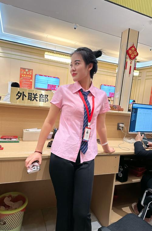 智能工业机器人